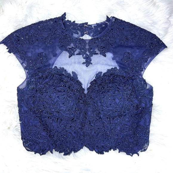 🚫SOLD! NEW! |•MADISON JAMES•| Navy Floral Print Two Piece Formal Prom Dress - Picture 5 of 12